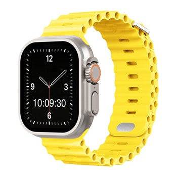 Watch StrapAdventure Silicone Watch Strap to fit APPLE WatchesAvailable in two sizes: 38/40/41mm or 42/44/45/49mm
Dive into adventure with our Silicone Adventure Apple Watch Strap, designed for outdoor explorers and water sport